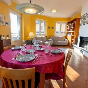 Casa vacanze 5, Gera Lario